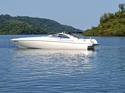 Intermarine Excalibur 39