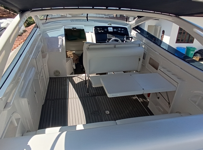 Intermarine Excalibur 39