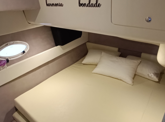 Intermarine 380 Full