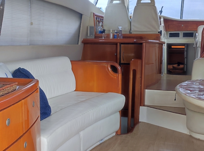 Ferretti 55