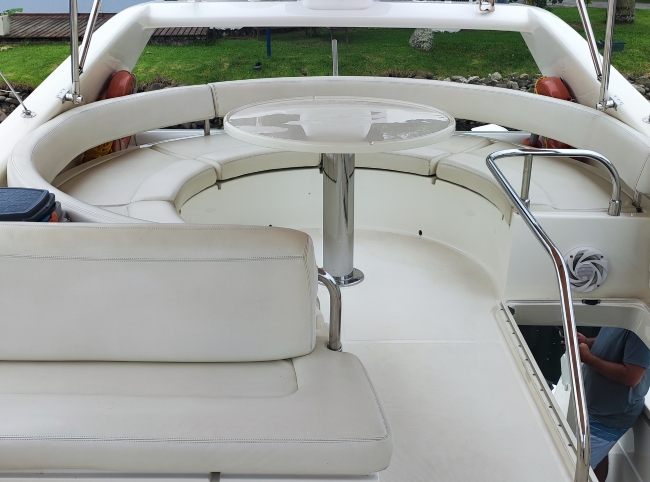 Ferretti 55