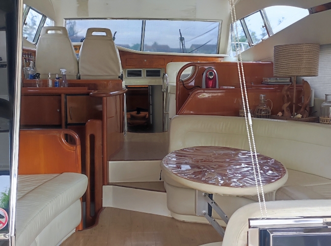 Ferretti 55