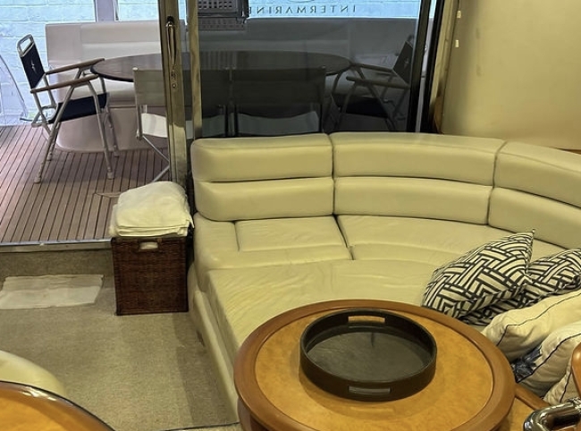 Intermarine 600 Full